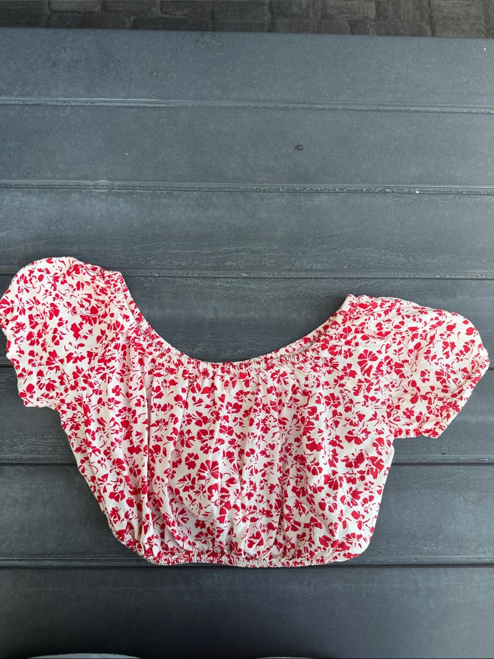 Hurley Women’s Red Floral Off-Shoulder Crop Top